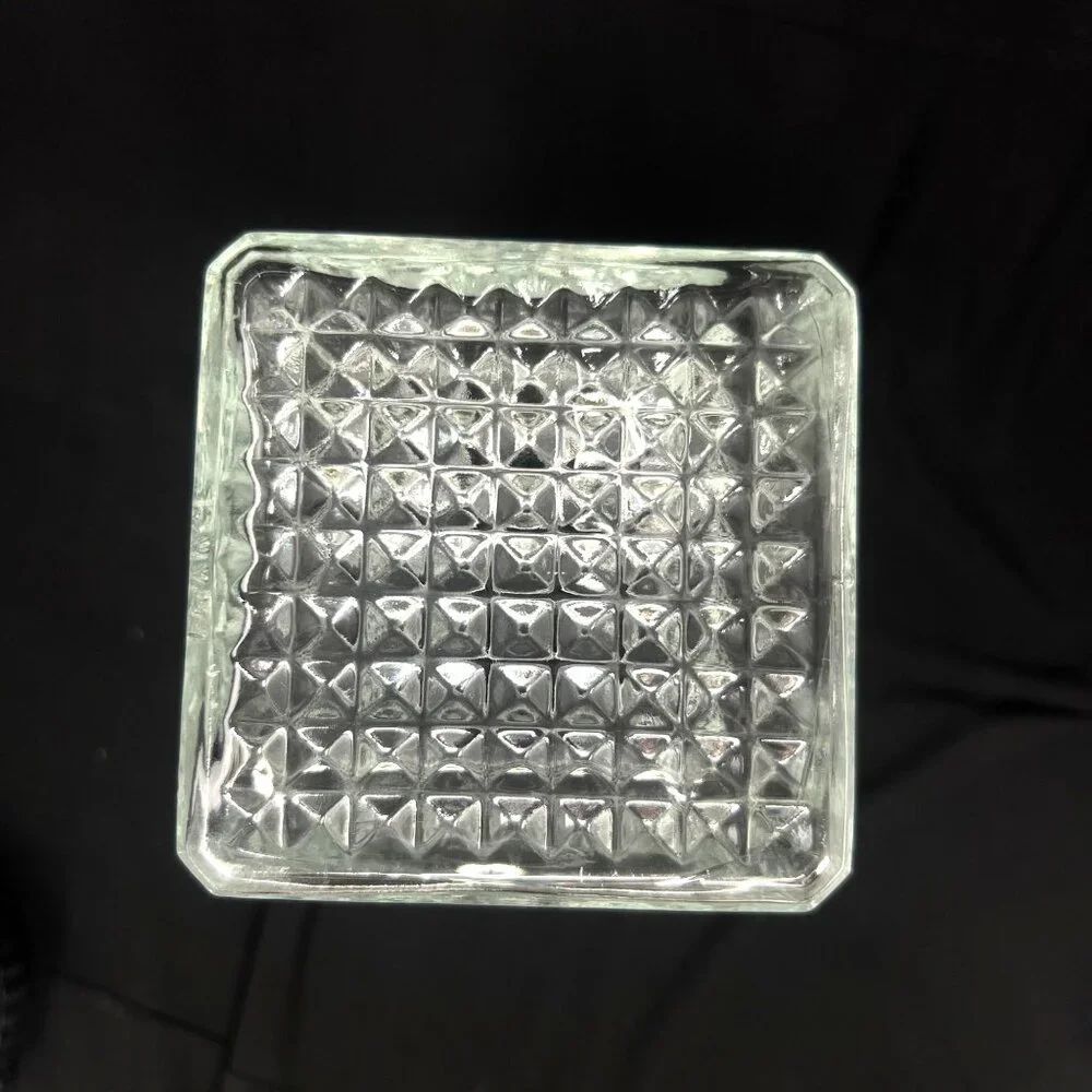 Luminarc Clear Diamond Pattern Crystal Decanter and Square Stopper - 8.75
